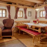 Hotel Almdorf Seinerzeit