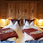 Hotel Almdorf Seinerzeit Wiedweg