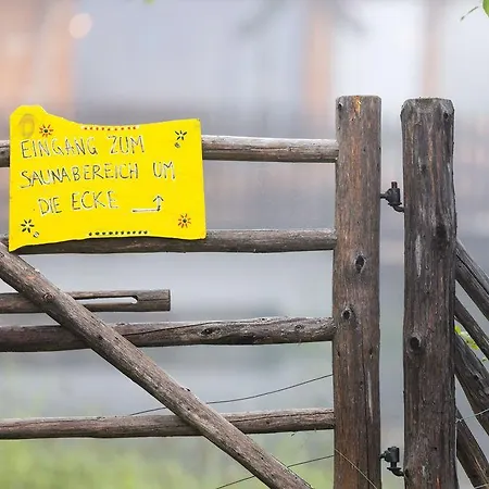 Almdorf Seinerzeit 4* Wiedweg