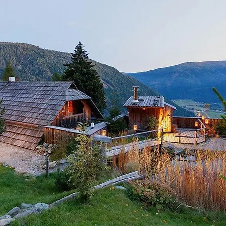 Almdorf Seinerzeit فندق